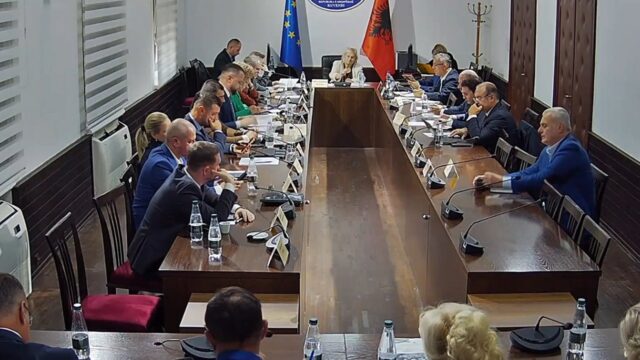 Guvernatori pa imunitet: Nisma e PS-së heq mbrojtjen nga arrestimi për drejtuesit e Bankës