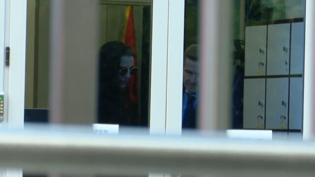 Balluku sërish në SPAK: Hetimet për tenderët e Llogarasë dhe Unazës zgjaten deri në janar