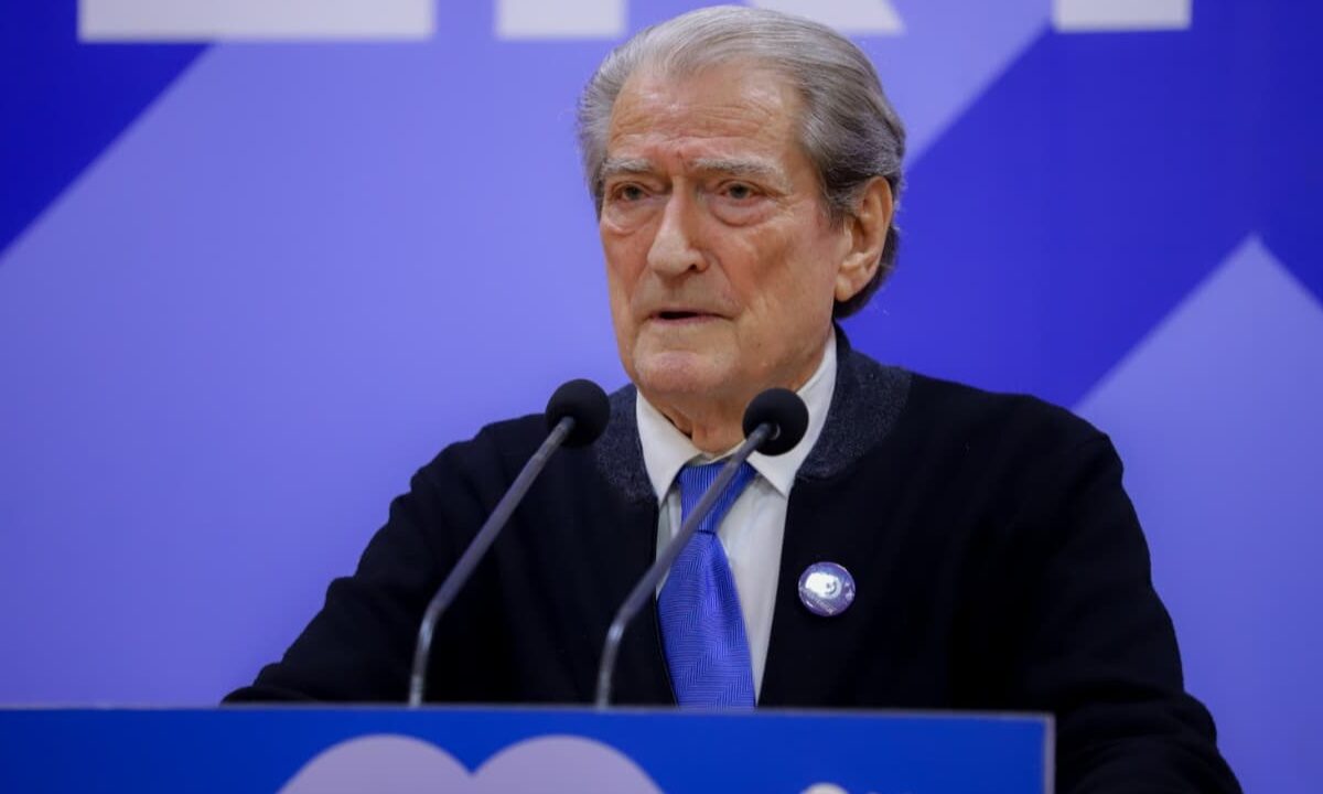 Berisha thërret mobilizim kombëtar në mbështetje të protestës studentore