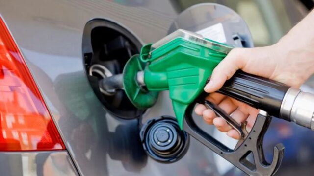 Karburantet: Nafta 213 lekë, benzina 190 lekë sipas vendimit të ri të Bordit