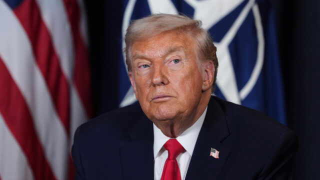 Trump njofton 8 miliardë dollarë ndihmë për fermerët amerikanë kundër shtrenjtimit të naftës